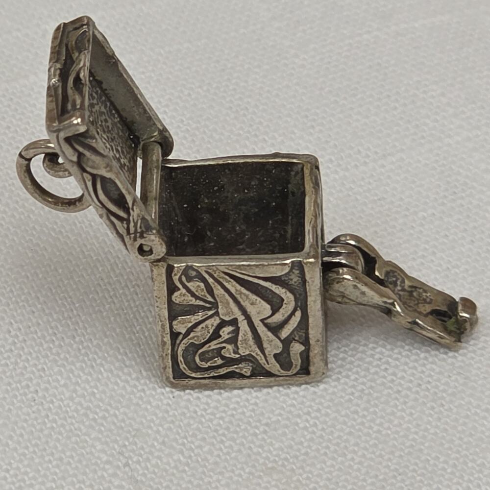 Vintage Sterling Silver Opening Prayer Box Charm Pendant Ornate Hinged Box